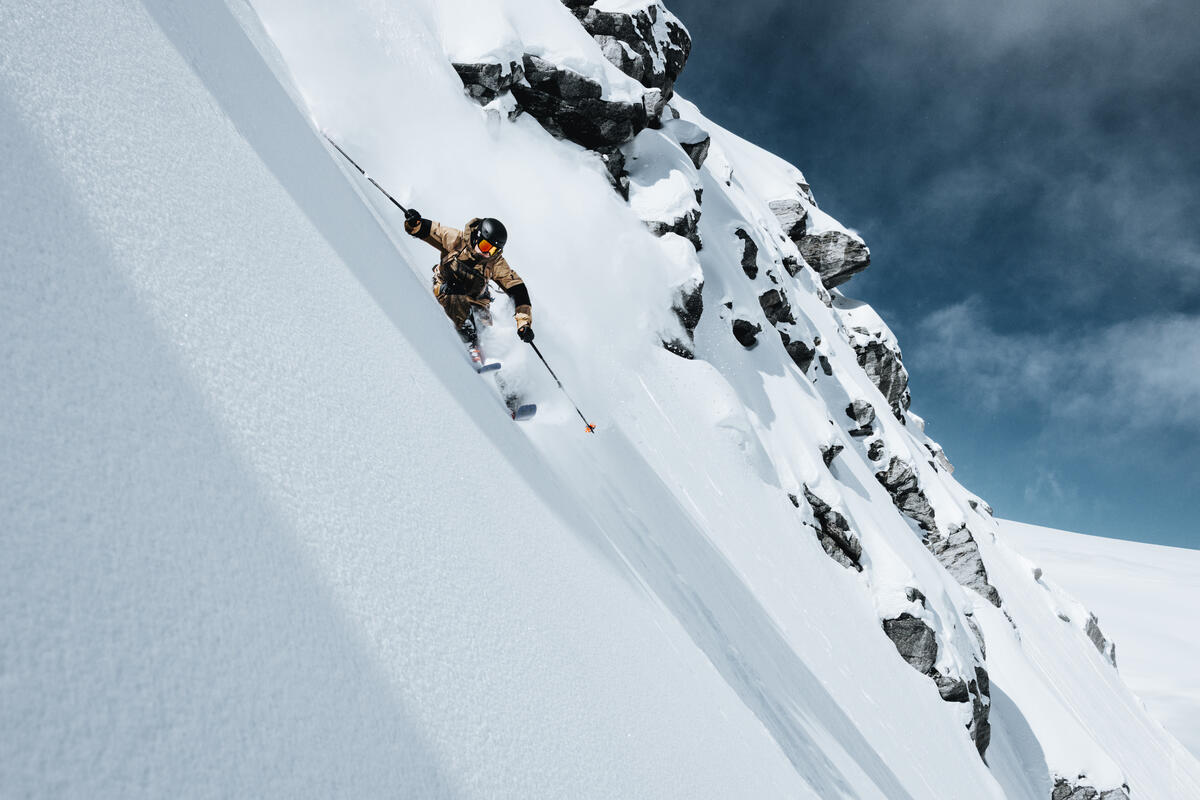 PEAK FW25 VERTICAL LOURDEL JM 12.jpg.cq5dam.web.1200.1200