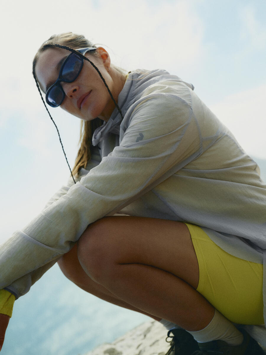 PEAK SS26 LIGHT HIKE DW 0172.jpg.cq5dam.web.1200.1200